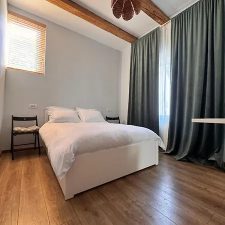 Cozy Place Poarta Schei Apartment